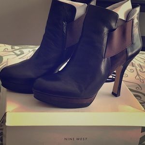 Nine West 5in Platform Booties